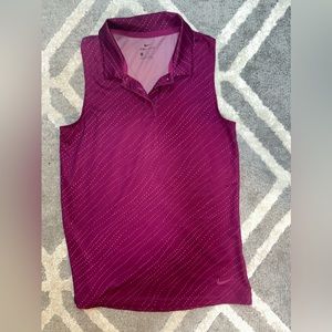 Women’s Nike Golf Shirt Size Xsmall
